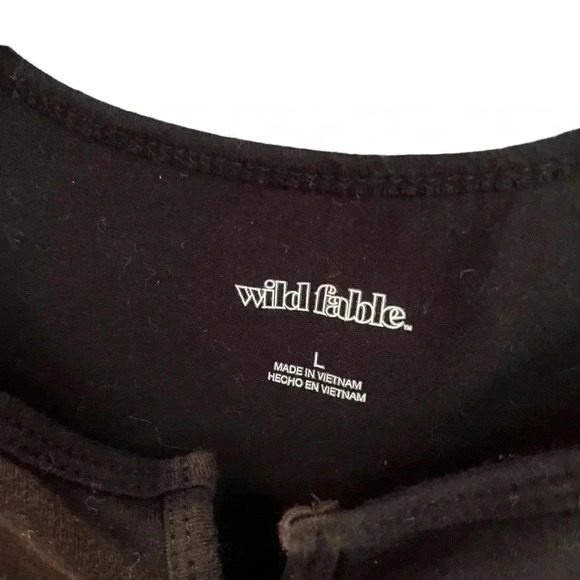 Wild Fable Black Crop Top size L - Picture 2 of 4